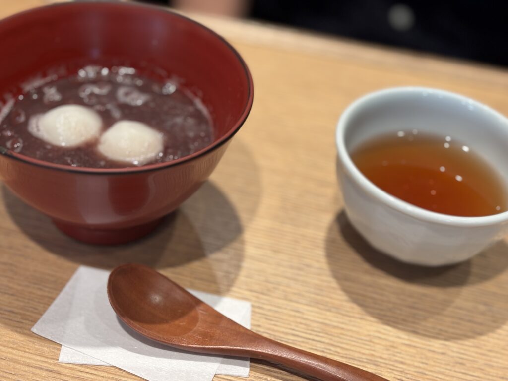 本日のランチのデザートぜんざいの写真