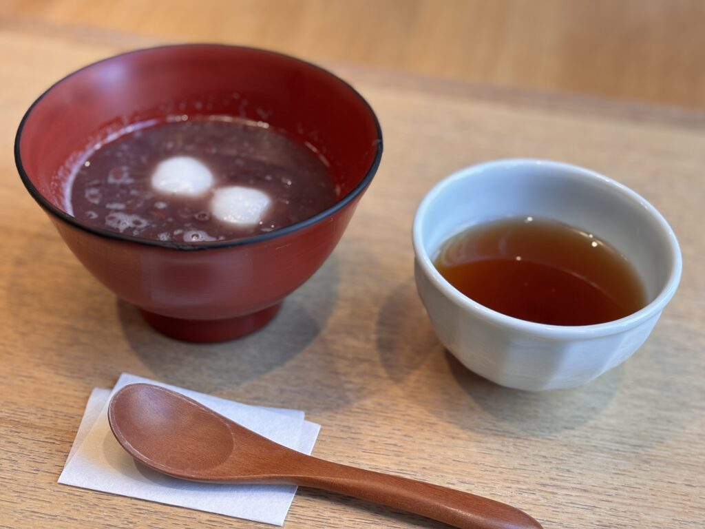 ランチデザートのぜんざいの写真