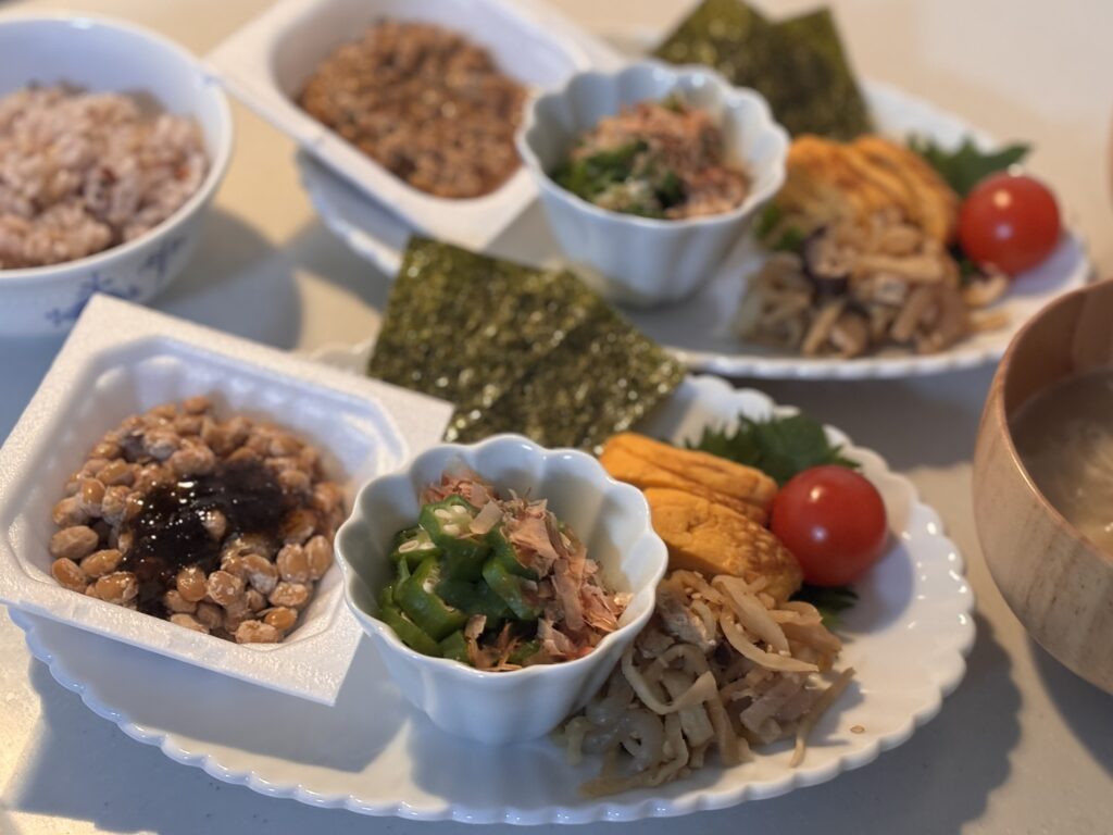 朝ごはんの写真（納豆）