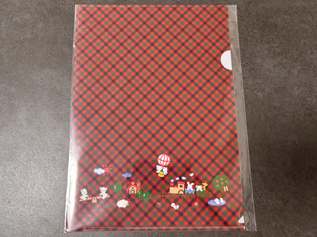 ファミリアオリジナルクリアファイルの写真